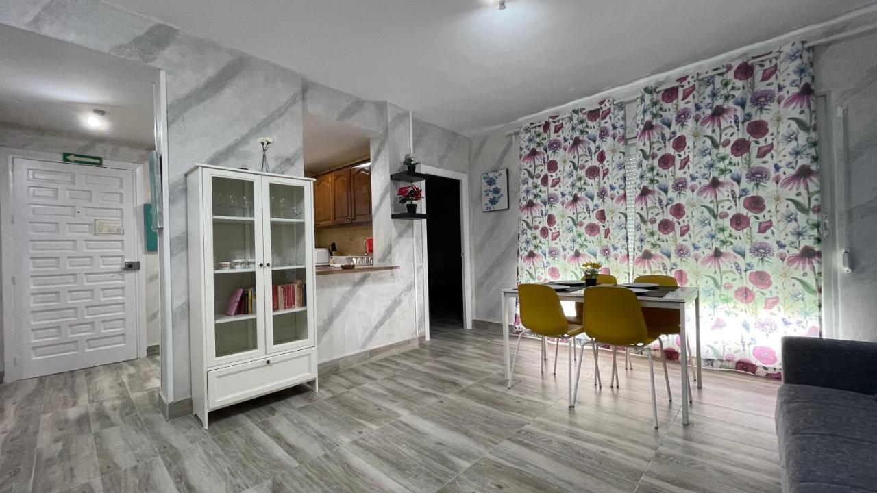 Penthouse Benal Beach Benalmádena Dış mekan fotoğraf